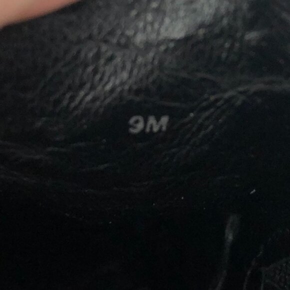 The Wishbone Collection Black and purple suede Pom Pom slip  on sneakers size 9 - Picture 5 of 16